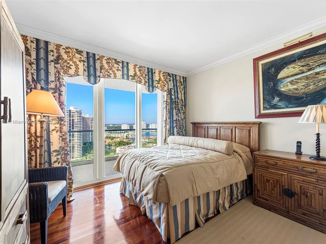 2600 Island Blvd # 2502, Aventura FL 33160