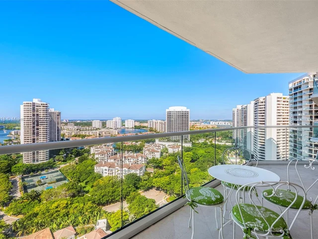 2600 Island Blvd # 2502, Aventura FL 33160