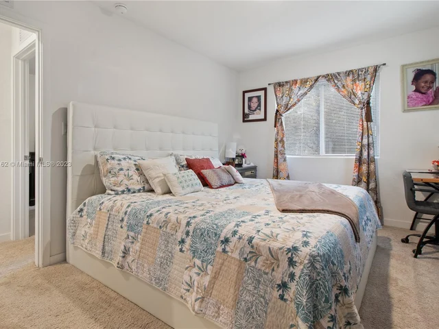 1020 SE 23rd Ter # 1020, Homestead FL 33035