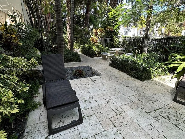 1340 Drexel Ave # 306, Miami Beach FL 33139