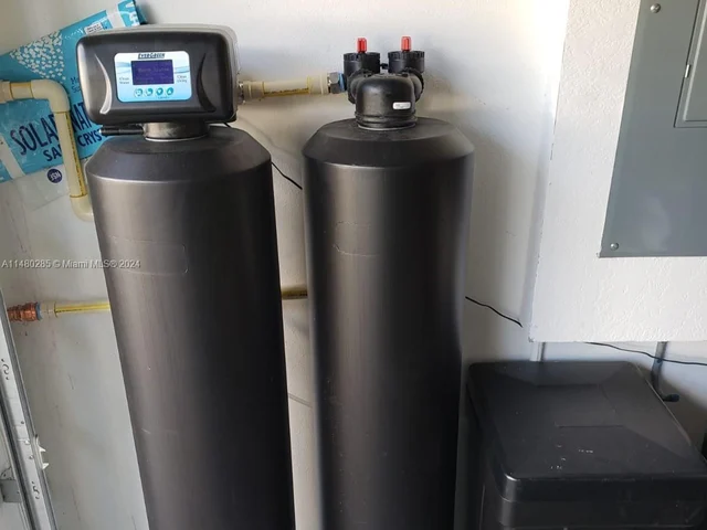 1419 NW 34th Way, Lauderhill FL 33311