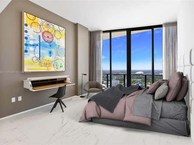 1000 Biscayne Blvd # 4901, Miami FL 33132