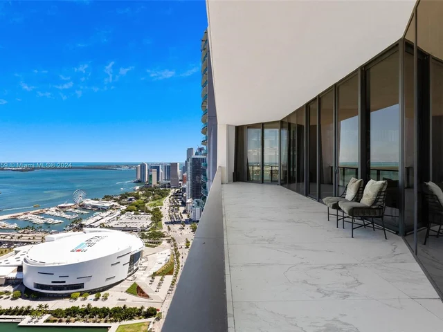 1000 Biscayne Blvd # 4901, Miami FL 33132