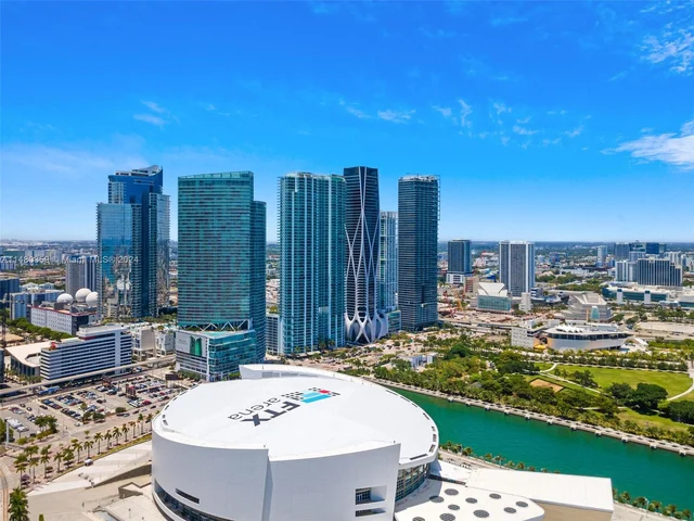 1000 Biscayne Blvd # 4901, Miami FL 33132