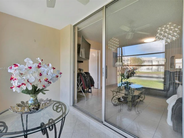 8500 Sunrise Lakes Blvd # 110, Sunrise FL 33322