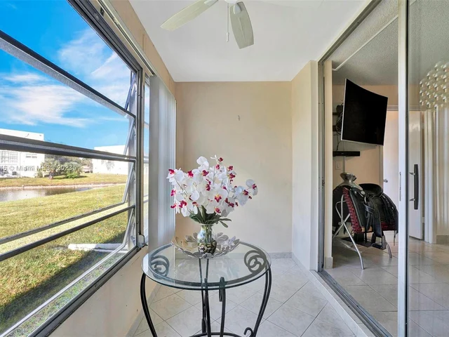 8500 Sunrise Lakes Blvd # 110, Sunrise FL 33322