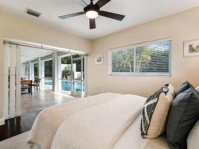 7820 SW 134 Ter, Pinecrest FL 33156