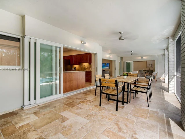 7820 SW 134 Ter, Pinecrest FL 33156