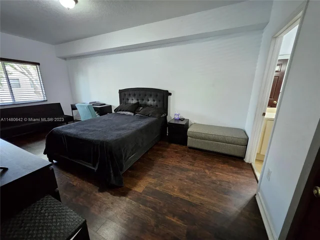 2941 Riverside Dr # 207, Coral Springs FL 33065