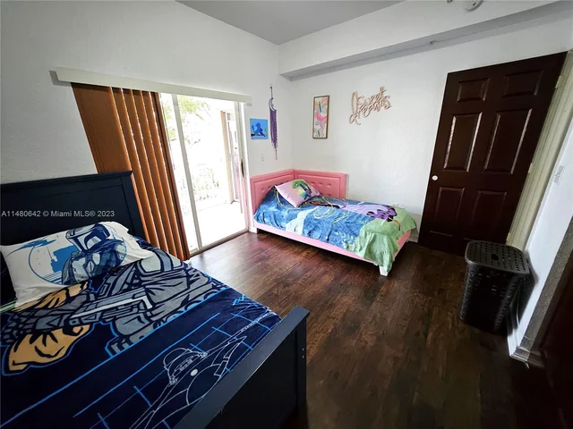 2941 Riverside Dr # 207, Coral Springs FL 33065