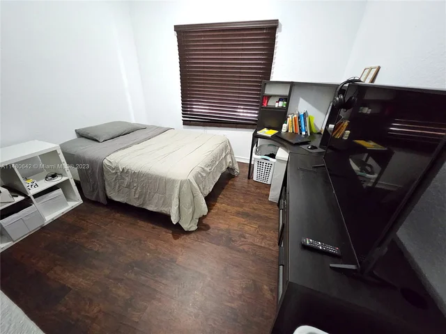 2941 Riverside Dr # 207, Coral Springs FL 33065