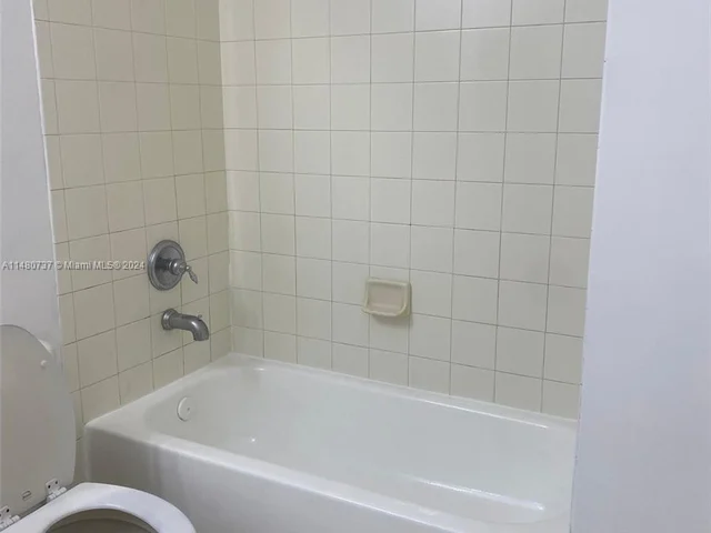 1446 NW 34 Way # 1446, Lauderhill FL 33311