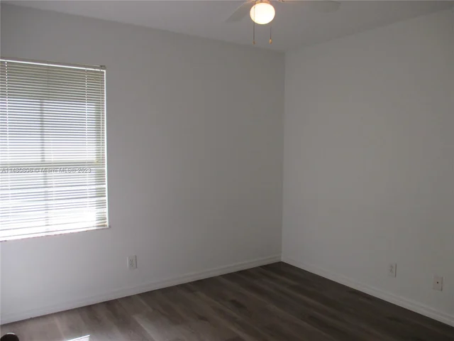 4112 Pine Ridge Ln, Weston FL 33331