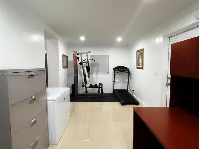 3540 NW 81st Ter, Miami FL 33147