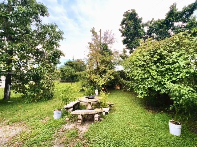 3540 NW 81st Ter, Miami FL 33147