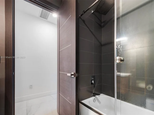 909 NE 16th Ter # 3, Fort Lauderdale FL 33304