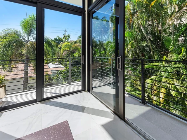 909 NE 16th Ter # 3, Fort Lauderdale FL 33304