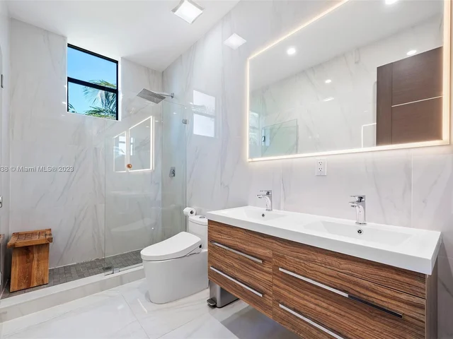 909 NE 16th Ter # 3, Fort Lauderdale FL 33304