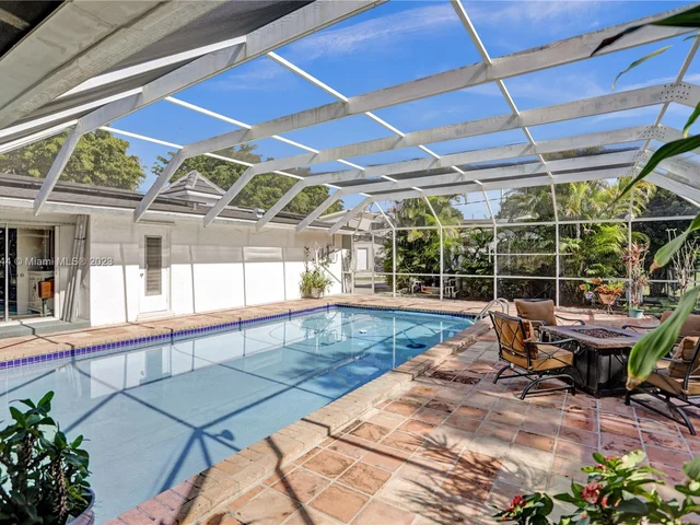 7840 SW 139th Ter, Palmetto Bay FL 33158