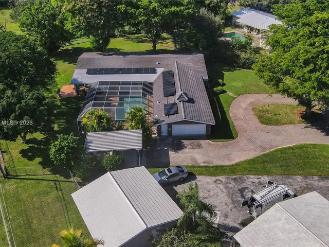 7840 SW 139th Ter, Palmetto Bay FL 33158