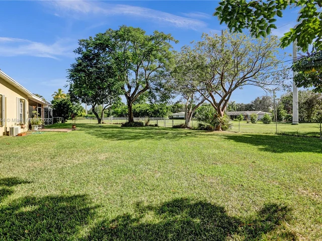 7840 SW 139th Ter, Palmetto Bay FL 33158