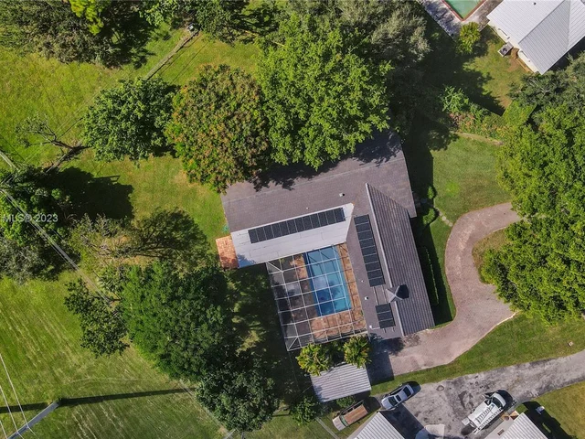 7840 SW 139th Ter, Palmetto Bay FL 33158