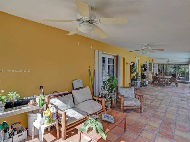 7840 SW 139th Ter, Palmetto Bay FL 33158