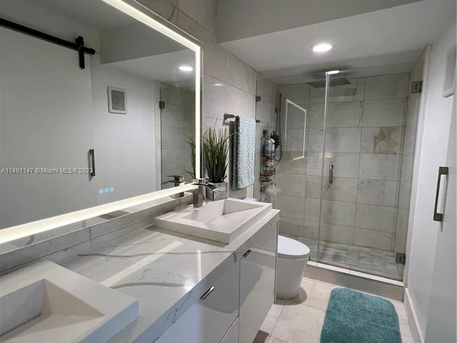 1430 Sheridan St # 22G, Hollywood FL 33020