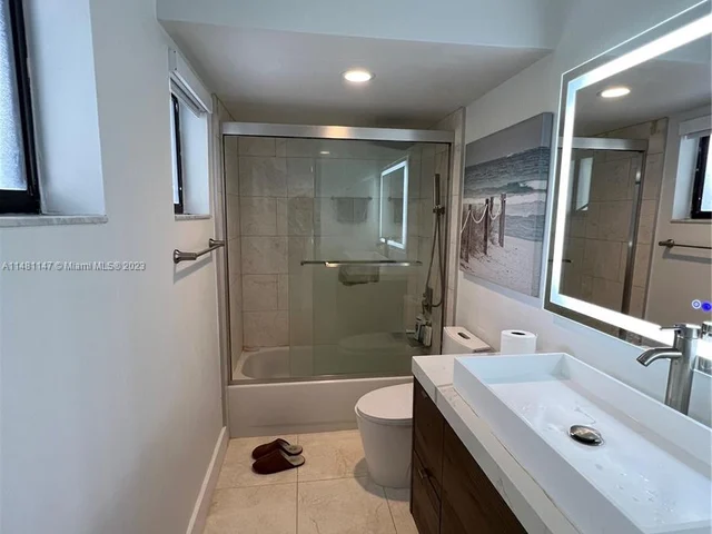 1430 Sheridan St # 22G, Hollywood FL 33020