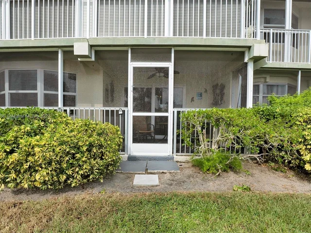 1501 SE 15th Ct # 102, Deerfield Beach FL 33441