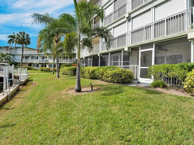 1501 SE 15th Ct # 102, Deerfield Beach FL 33441