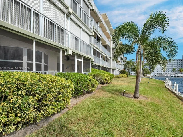 1501 SE 15th Ct # 102, Deerfield Beach FL 33441