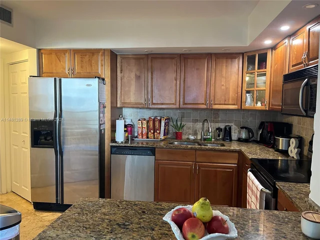 20281 E Country Club Dr # 1105, Aventura FL 33180