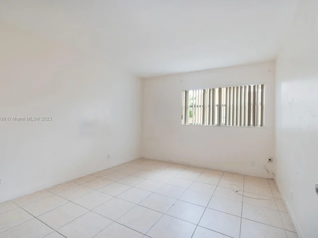 4463 Treehouse Ln # G, Tamarac FL 33319