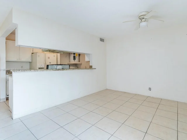 4463 Treehouse Ln # G, Tamarac FL 33319