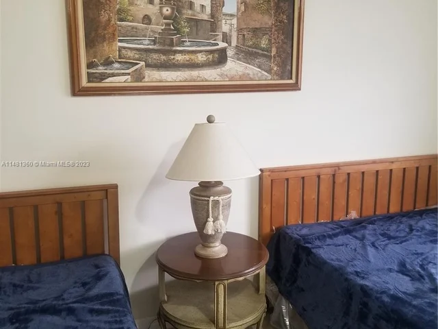 3725 S Ocean Dr # 921, Hollywood FL 33019