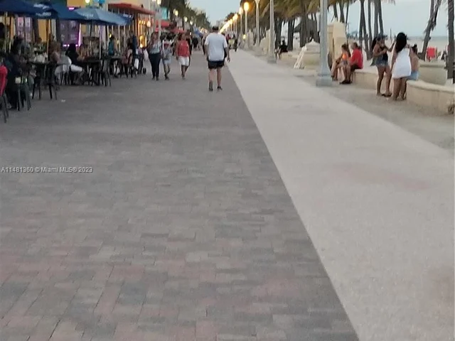 3725 S Ocean Dr # 921, Hollywood FL 33019