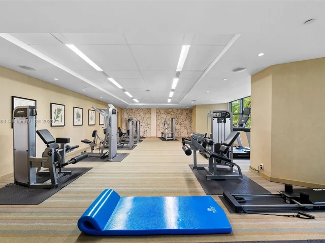 1121 Crandon Blvd # D401, Key Biscayne FL 33149