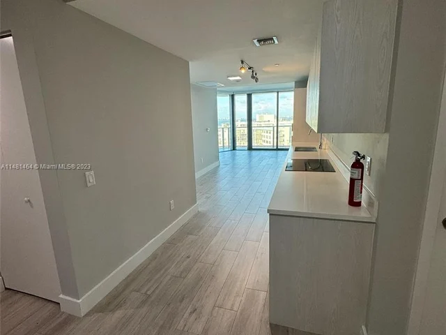 501 NE 31st St # 1101, Miami FL 33137
