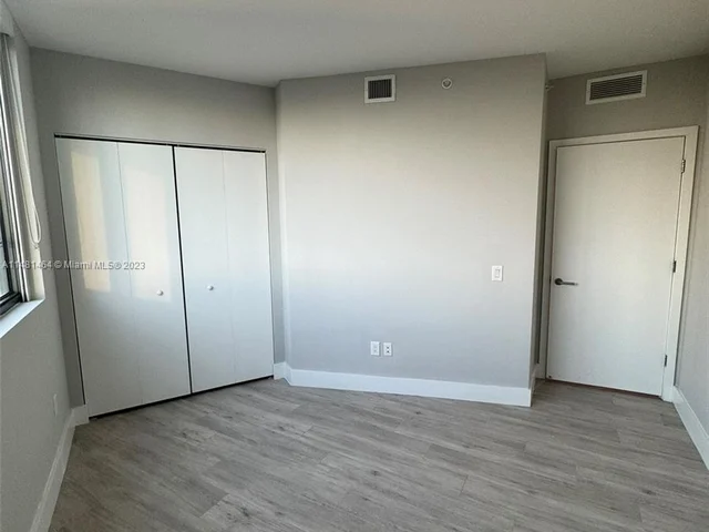 501 NE 31st St # 1101, Miami FL 33137