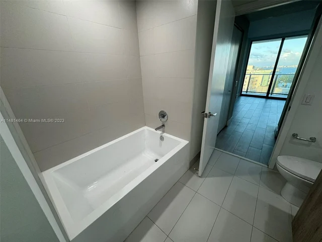 501 NE 31st St # 1101, Miami FL 33137