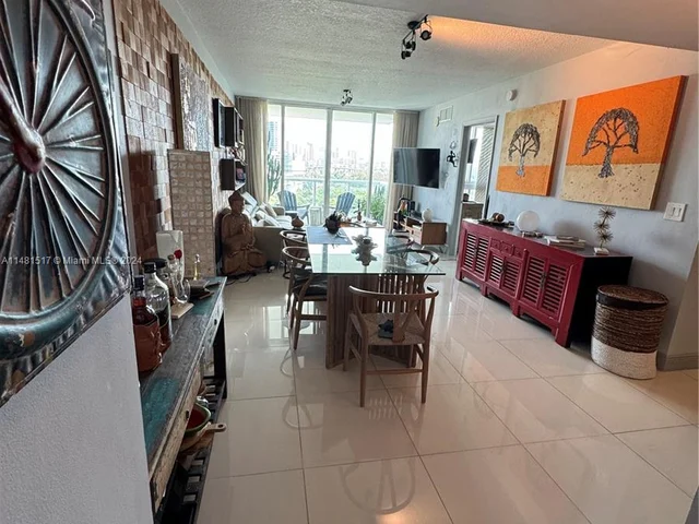 1861 NW S River Dr # 1110, Miami FL 33125