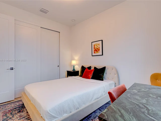 3032 SW 21st ST, Miami FL 33145