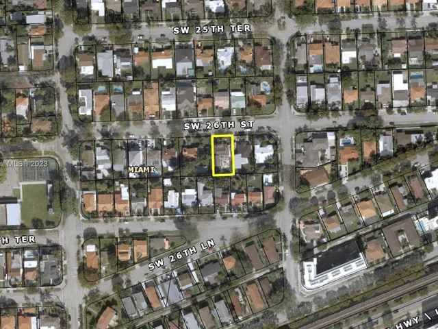 2324 SW 26th St, Miami FL 33133