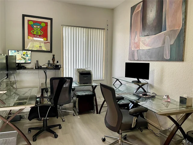 2253 SW 132nd Way, Davie FL 33325