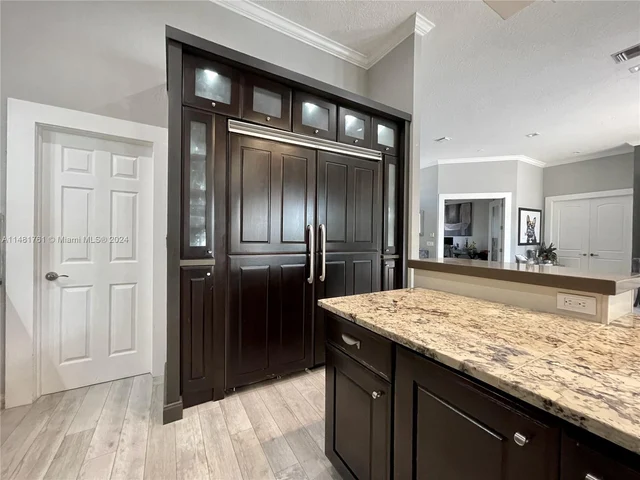 2253 SW 132nd Way, Davie FL 33325