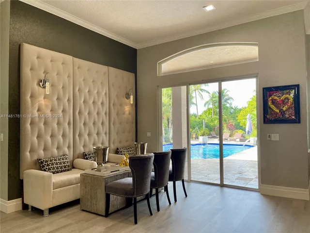 2253 SW 132nd Way, Davie FL 33325