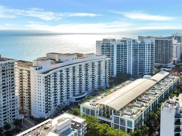 6000 Collins Ave # 123, Miami Beach FL 33140