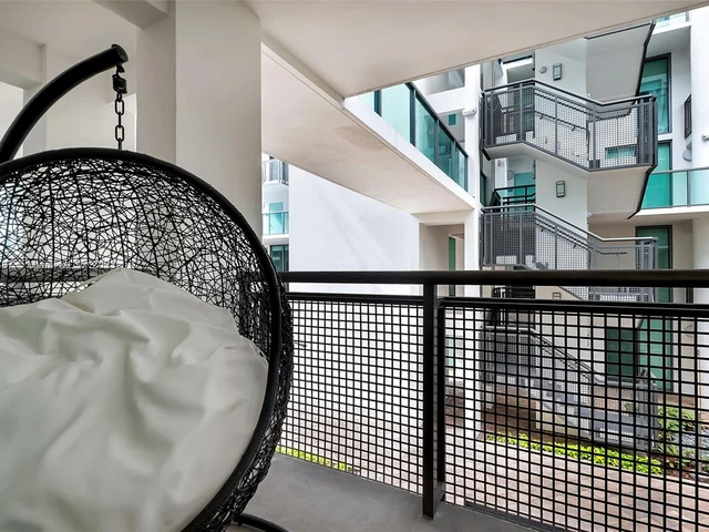 6000 Collins Ave # 123, Miami Beach FL 33140