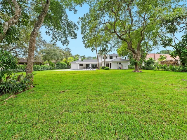 7611 SW 83rd Ct, Miami FL 33143